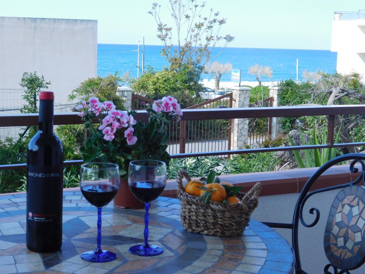 Stella Marina Sea & Sun Acomodação com café da manhã Cefalù Exterior foto