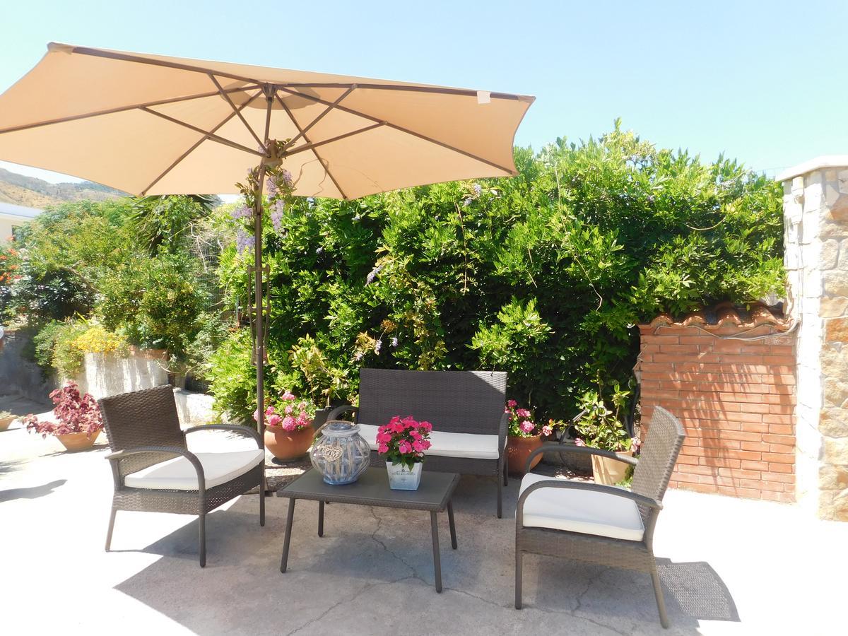 Stella Marina Sea & Sun Acomodação com café da manhã Cefalù Exterior foto